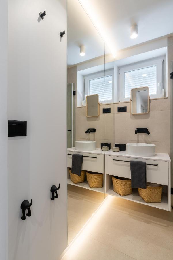 Canopy Apartment リュブリャナ エクステリア 写真